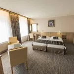Ξενοδοχείο Bero 4*