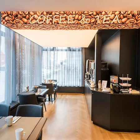 ゴールデン チューリップ ベロ ホテル 4*